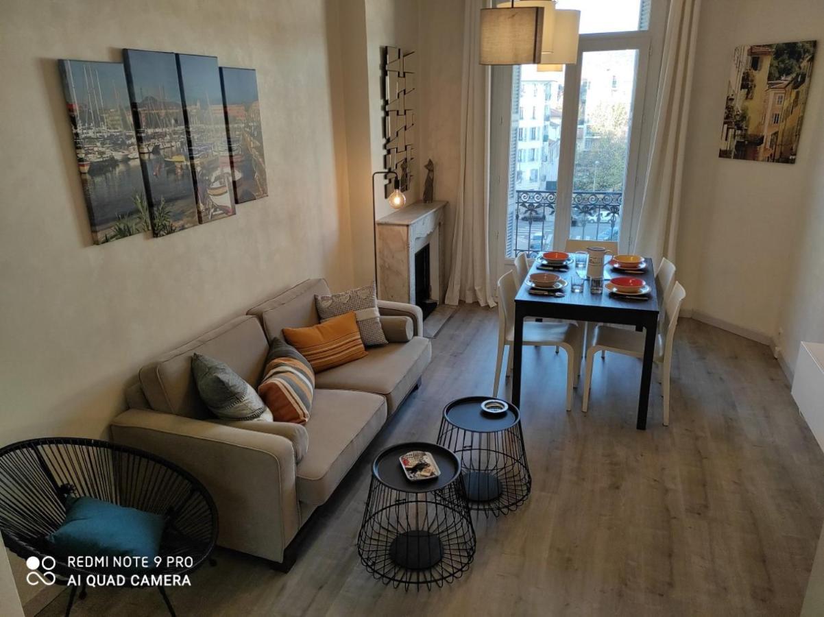 Pretty And Quiet Top Floor 2 Bedroom Flat In The Port Area Of Nice Extérieur photo