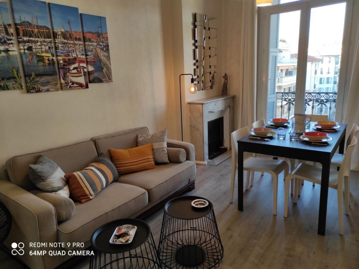 Pretty And Quiet Top Floor 2 Bedroom Flat In The Port Area Of Nice Extérieur photo